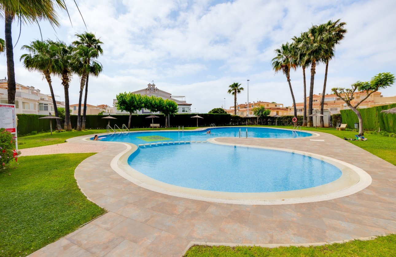 Resale - Apartment -
Orihuela Costa - Costa Blanca
