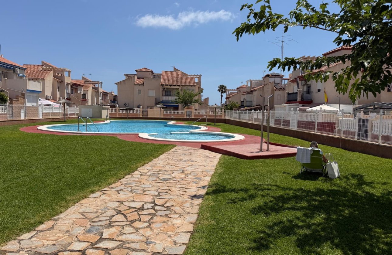 Resale - Apartment -
Orihuela Costa - Costa Blanca