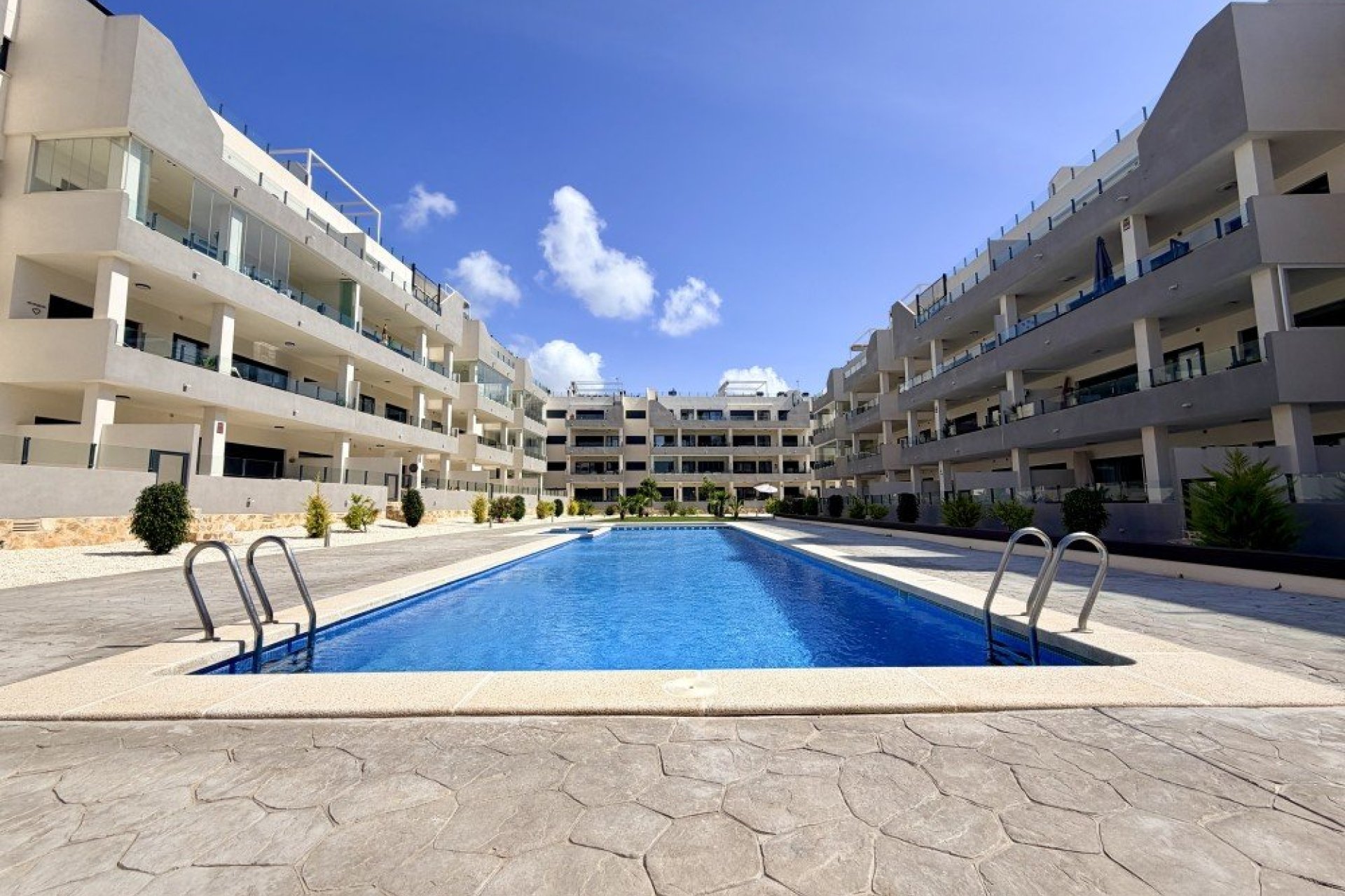 Resale - Apartment -
Orihuela Costa - Costa Blanca