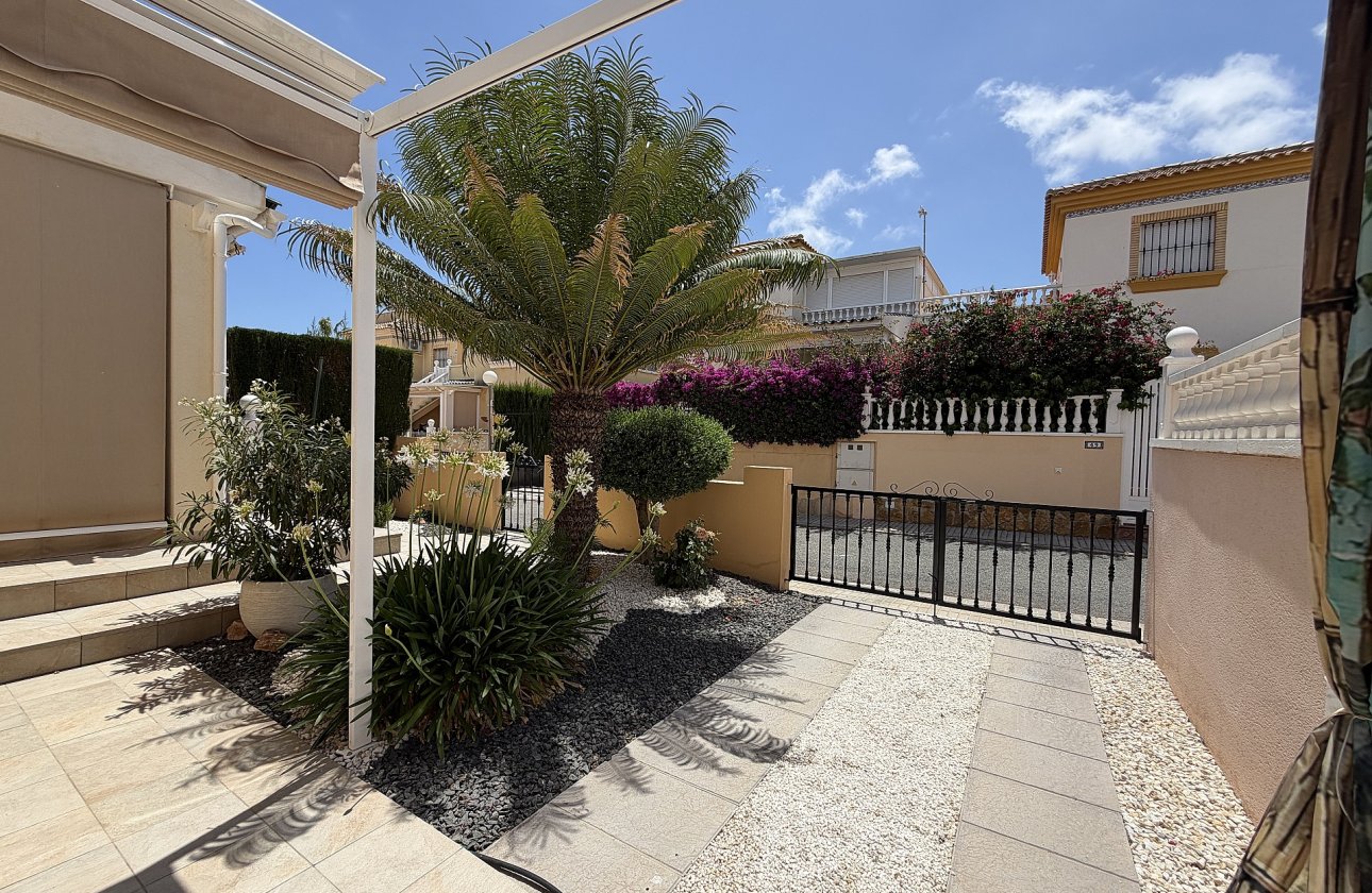Resale - Apartment -
Orihuela Costa - Costa Blanca