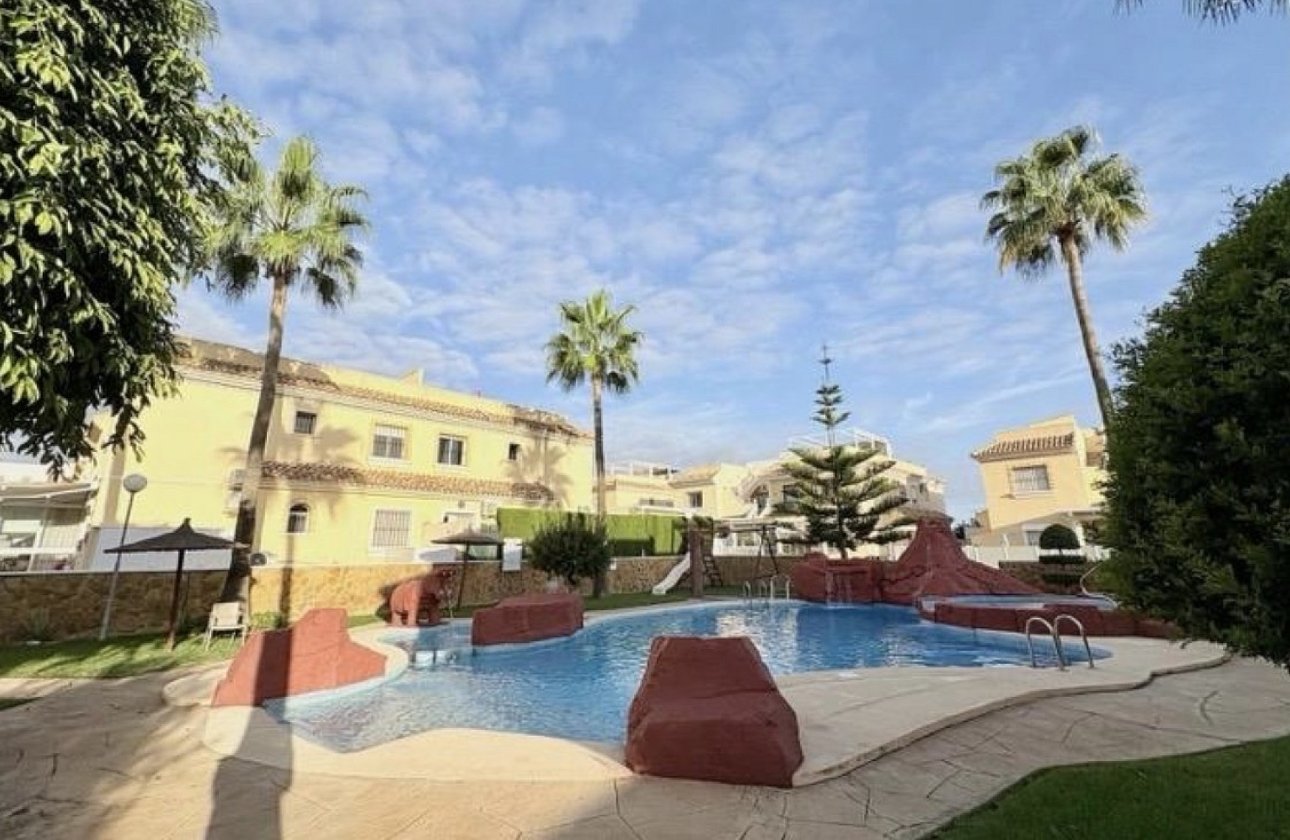 Resale - Apartment -
Orihuela Costa - Costa Blanca