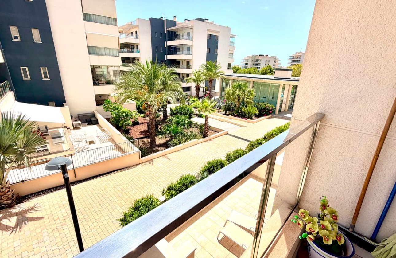 Resale - Apartment -
Orihuela Costa - Costa Blanca