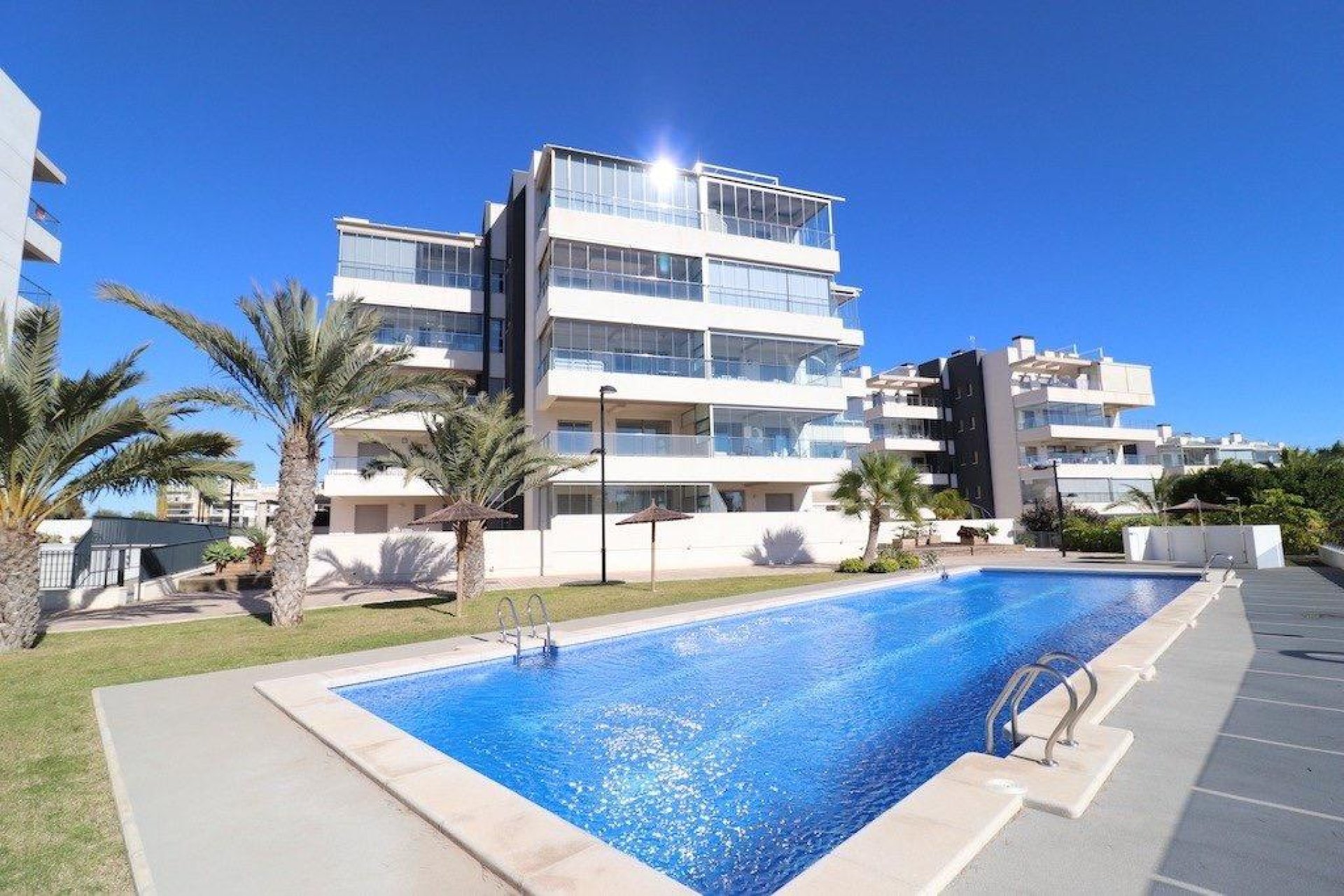 Resale - Apartment -
Orihuela Costa - Costa Blanca