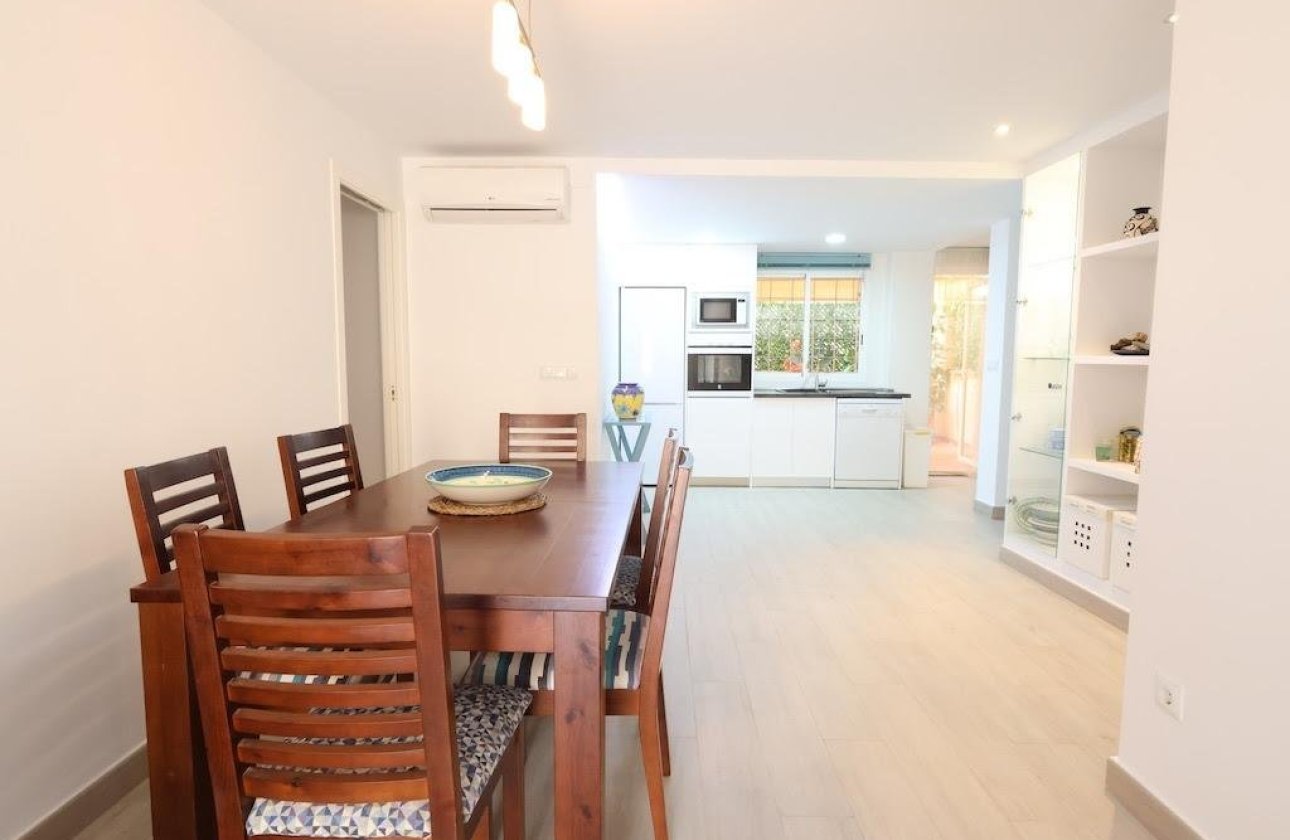 Resale - Apartment -
Orihuela Costa - Costa Blanca