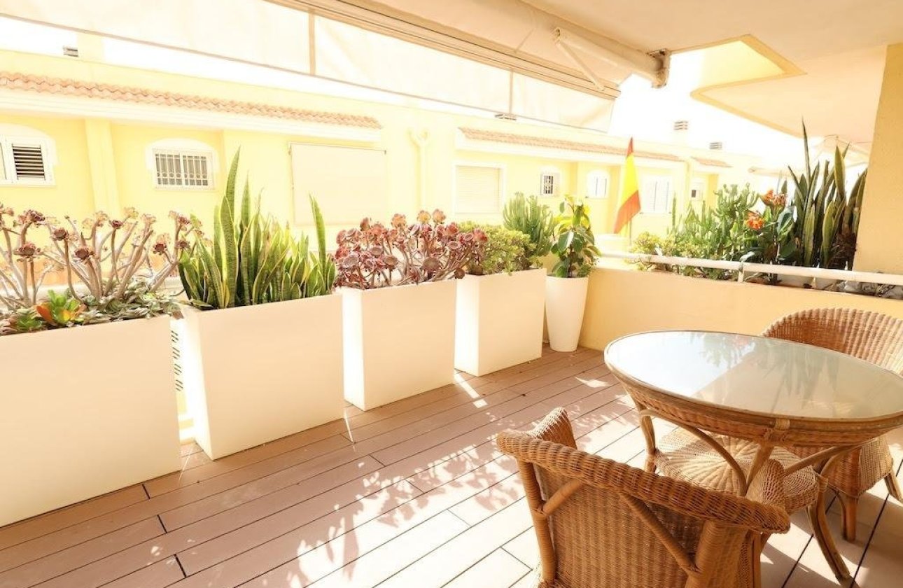 Resale - Apartment -
Orihuela Costa - Costa Blanca