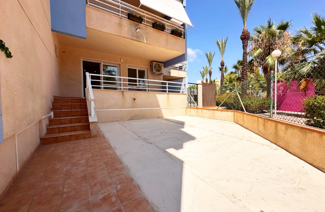 Resale - Apartment -
Orihuela Costa - Costa Blanca