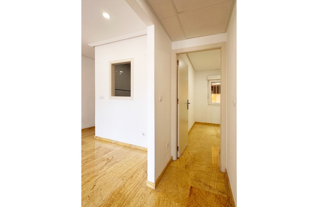 Resale - Apartment -
Orihuela Costa - Costa Blanca