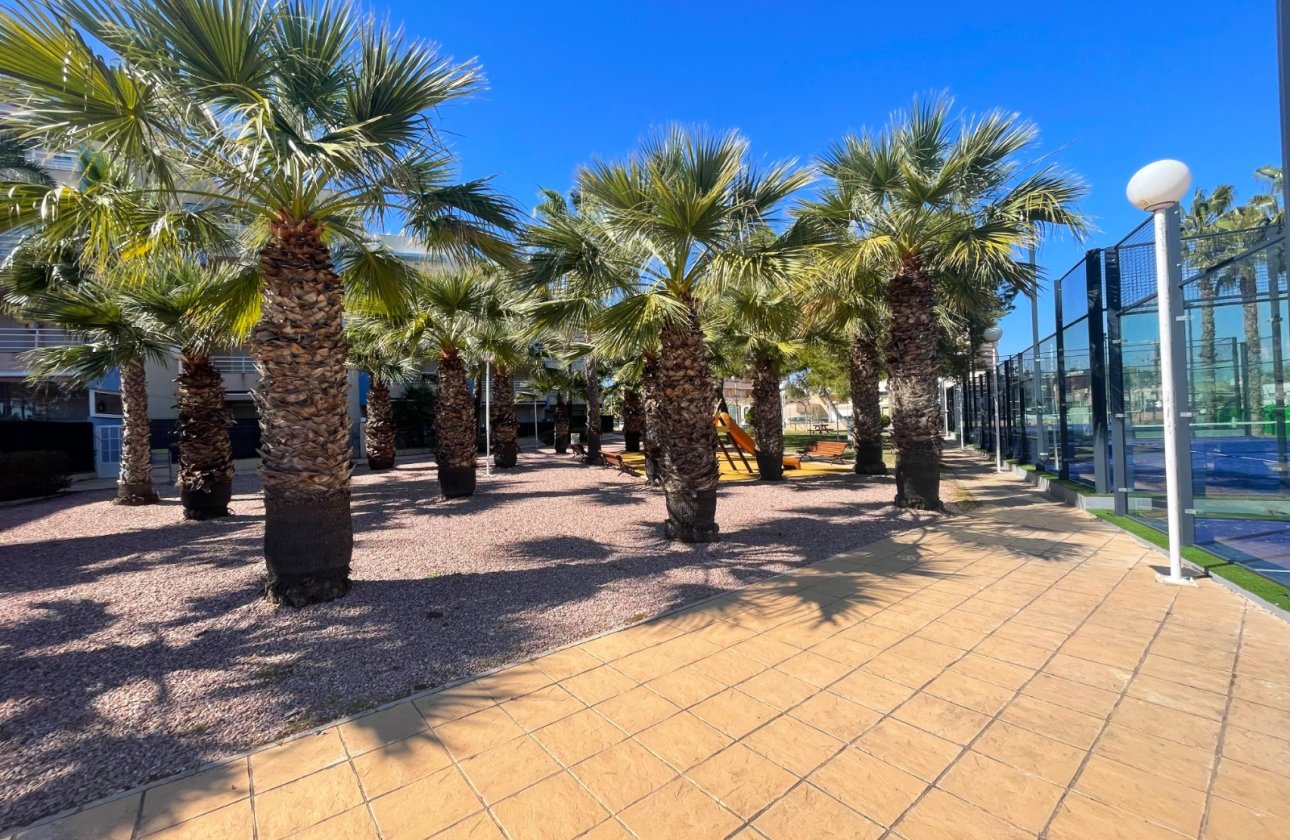 Resale - Apartment -
Orihuela Costa - Costa Blanca