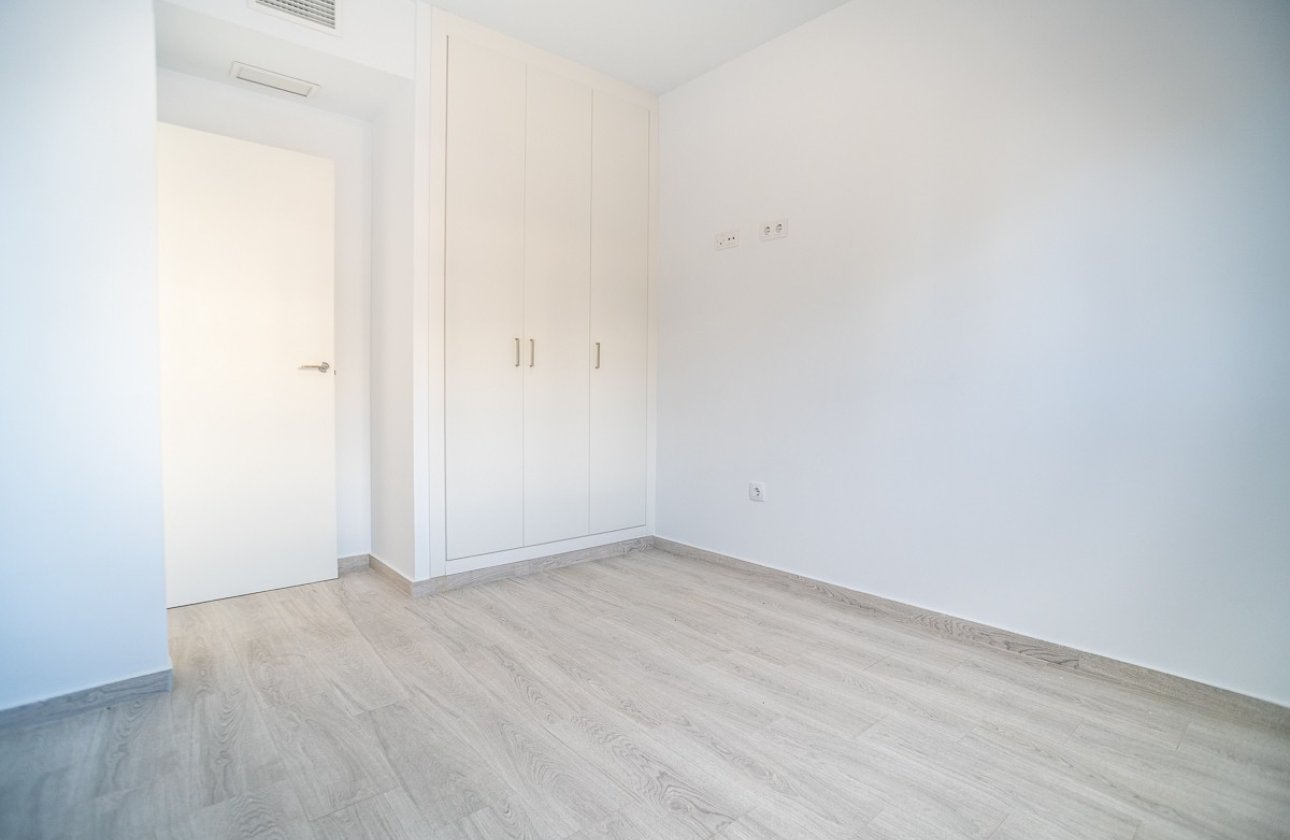 Resale - Apartment -
Orihuela Costa - Costa Blanca