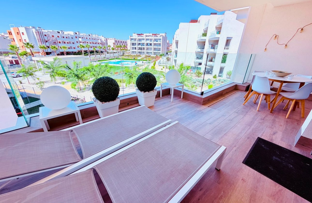 Resale - Apartment -
Orihuela Costa - Costa Blanca