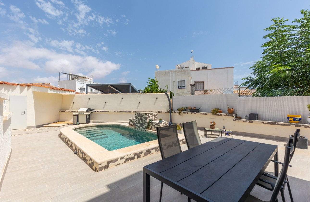 Resale - Apartment -
Orihuela Costa - Costa Blanca