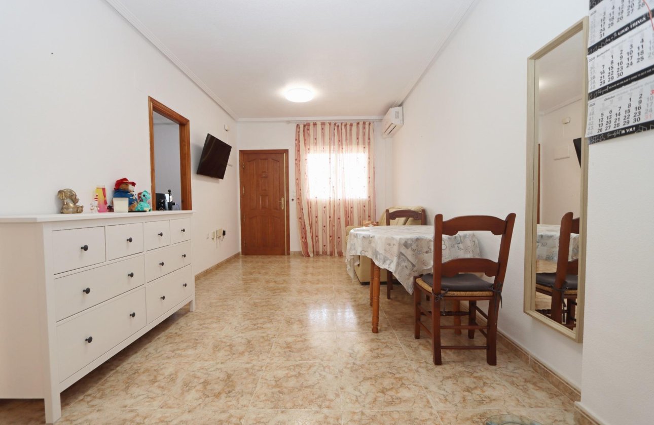 Resale - Apartment -
Orihuela Costa - Costa Blanca