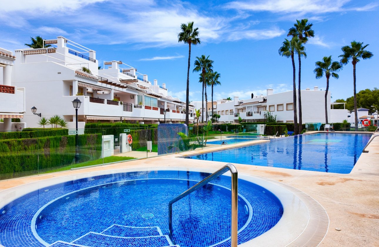 Resale - Apartment -
Orihuela Costa - Costa Blanca
