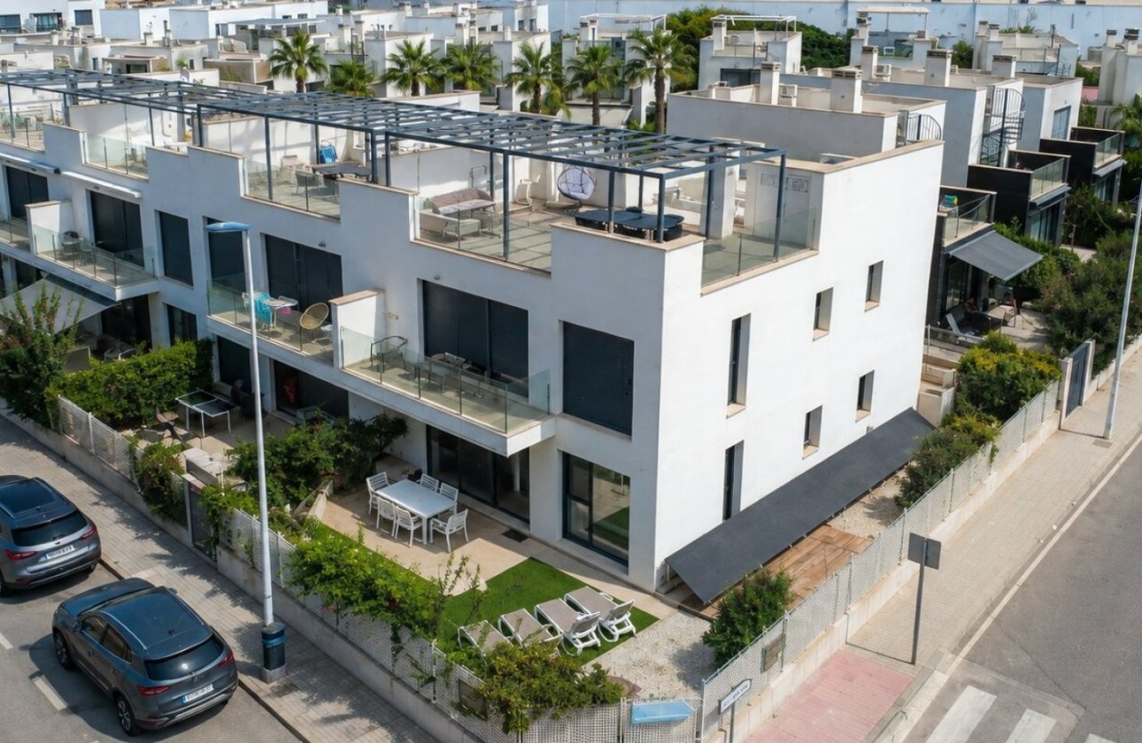 Resale - Apartment -
Orihuela Costa - Costa Blanca