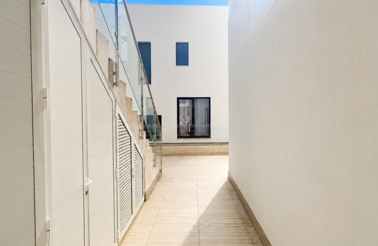 Resale - Apartment -
Orihuela Costa - Costa Blanca