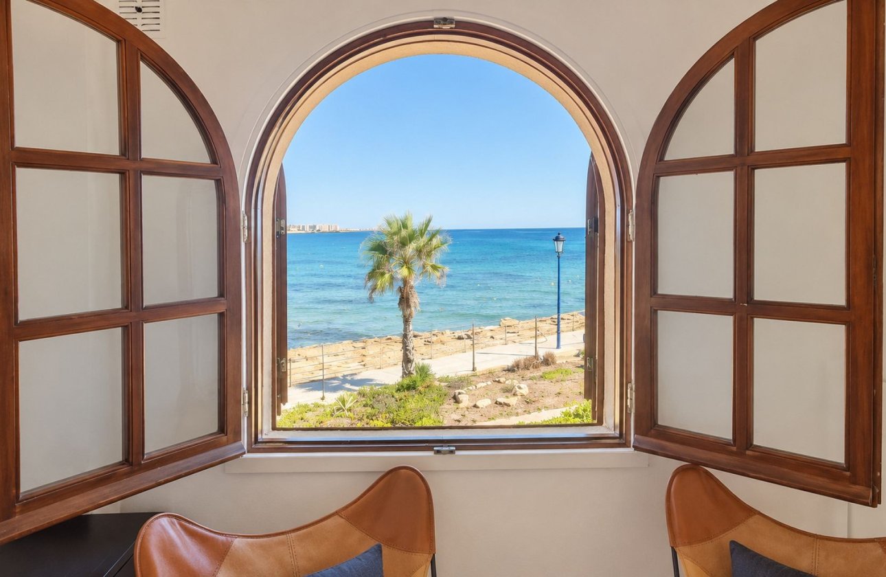 Resale - Apartment -
Orihuela Costa - Costa Blanca
