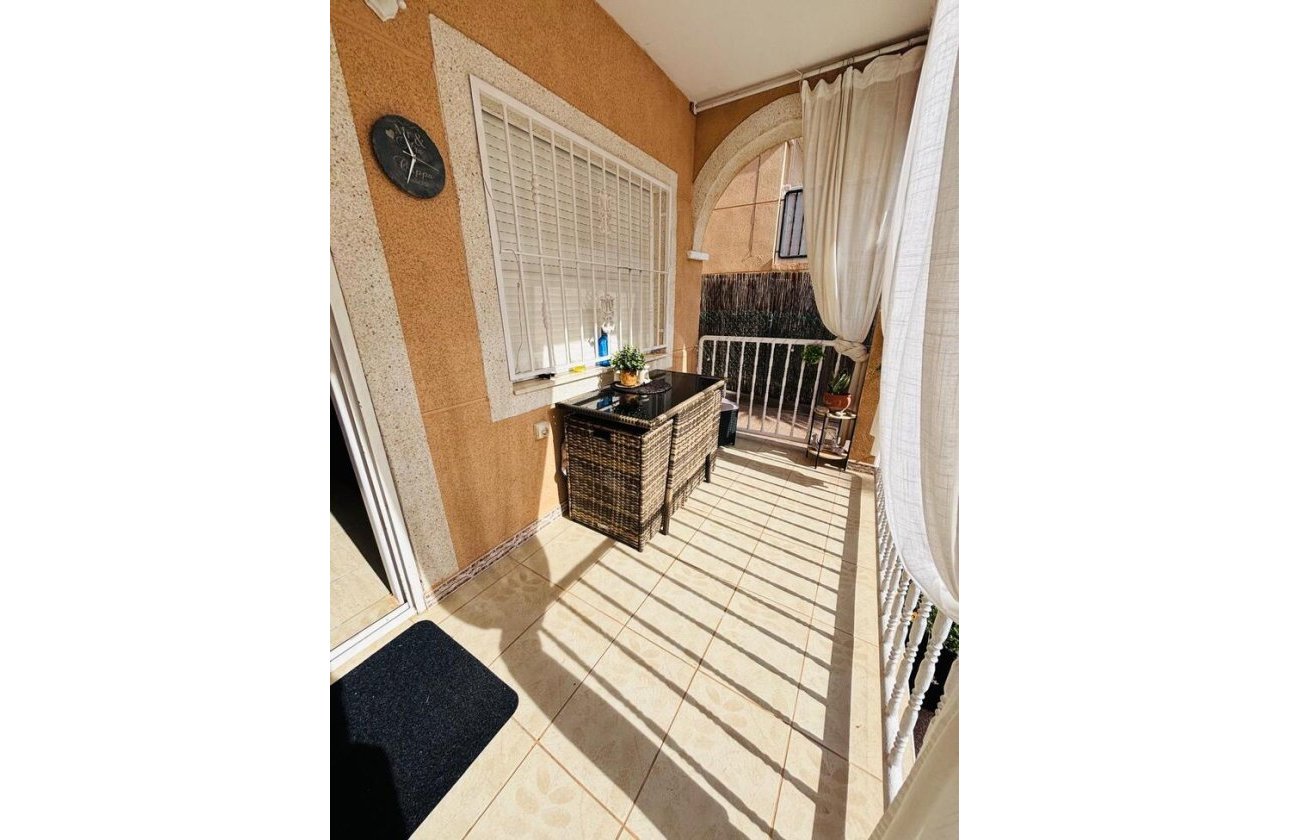 Resale - Apartment -
Orihuela Costa - Costa Blanca