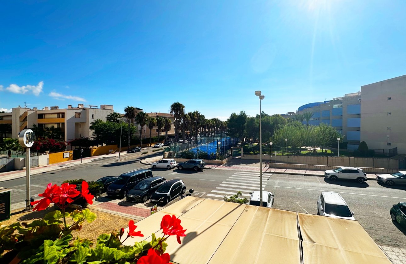 Resale - Apartment -
Orihuela Costa - Costa Blanca