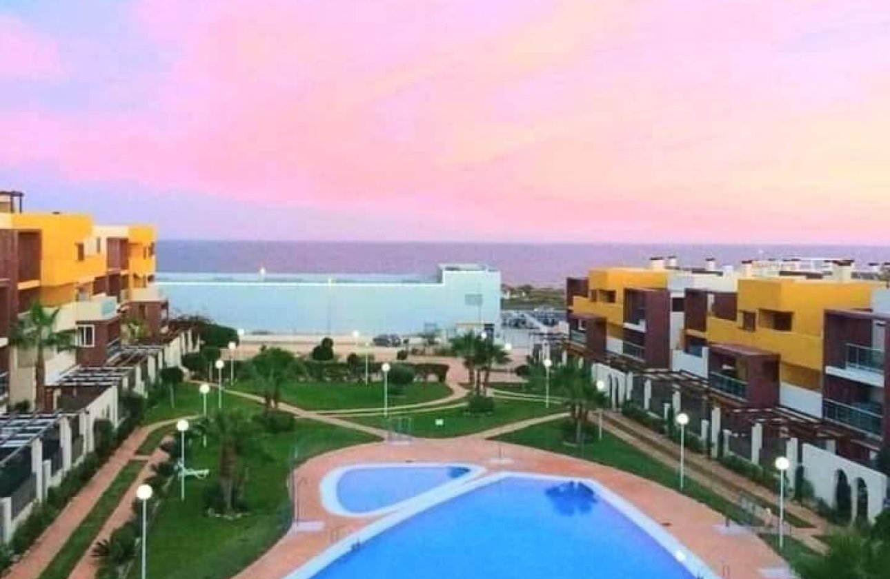 Resale - Apartment -
Orihuela Costa - Horizonte - La Campana