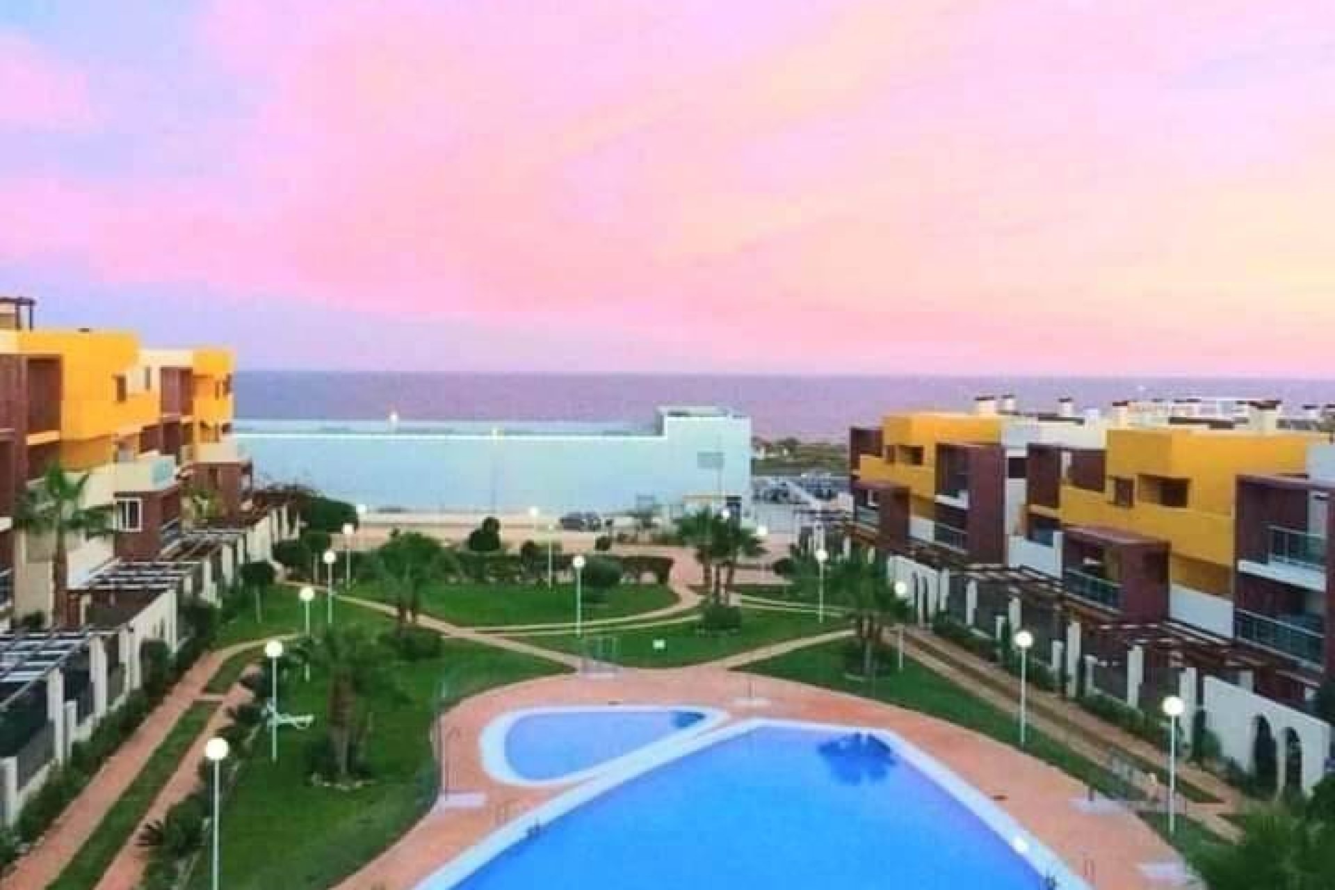 Resale - Apartment -
Orihuela Costa - Horizonte - La Campana
