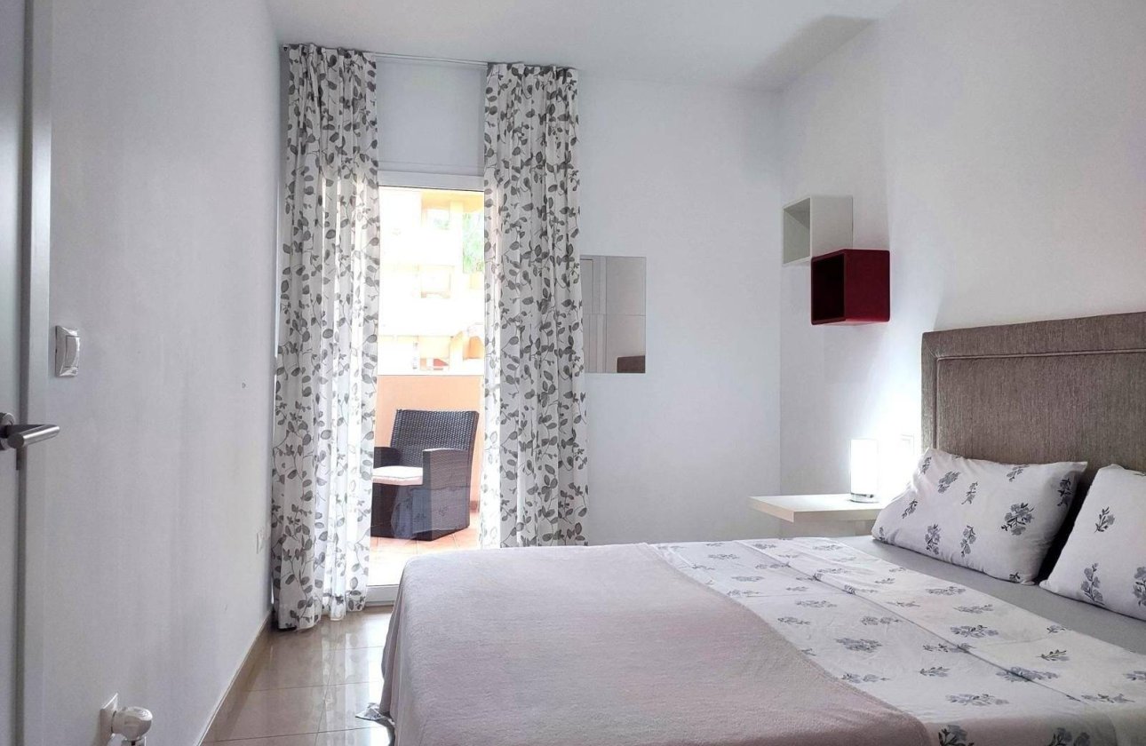 Resale - Apartment -
Orihuela Costa - Horizonte - La Campana