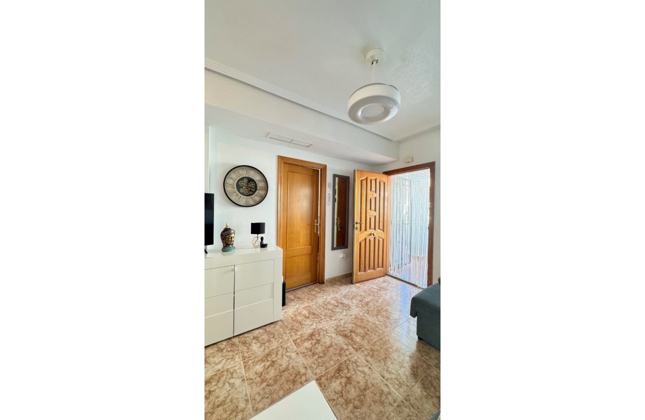 Resale - Apartment -
Orihuela Costa - La Ciñuelica