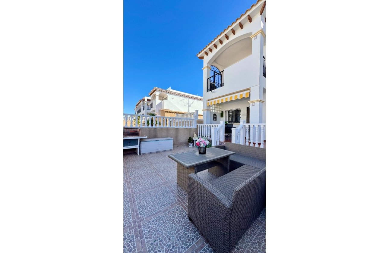 Resale - Apartment -
Orihuela Costa - La Ciñuelica