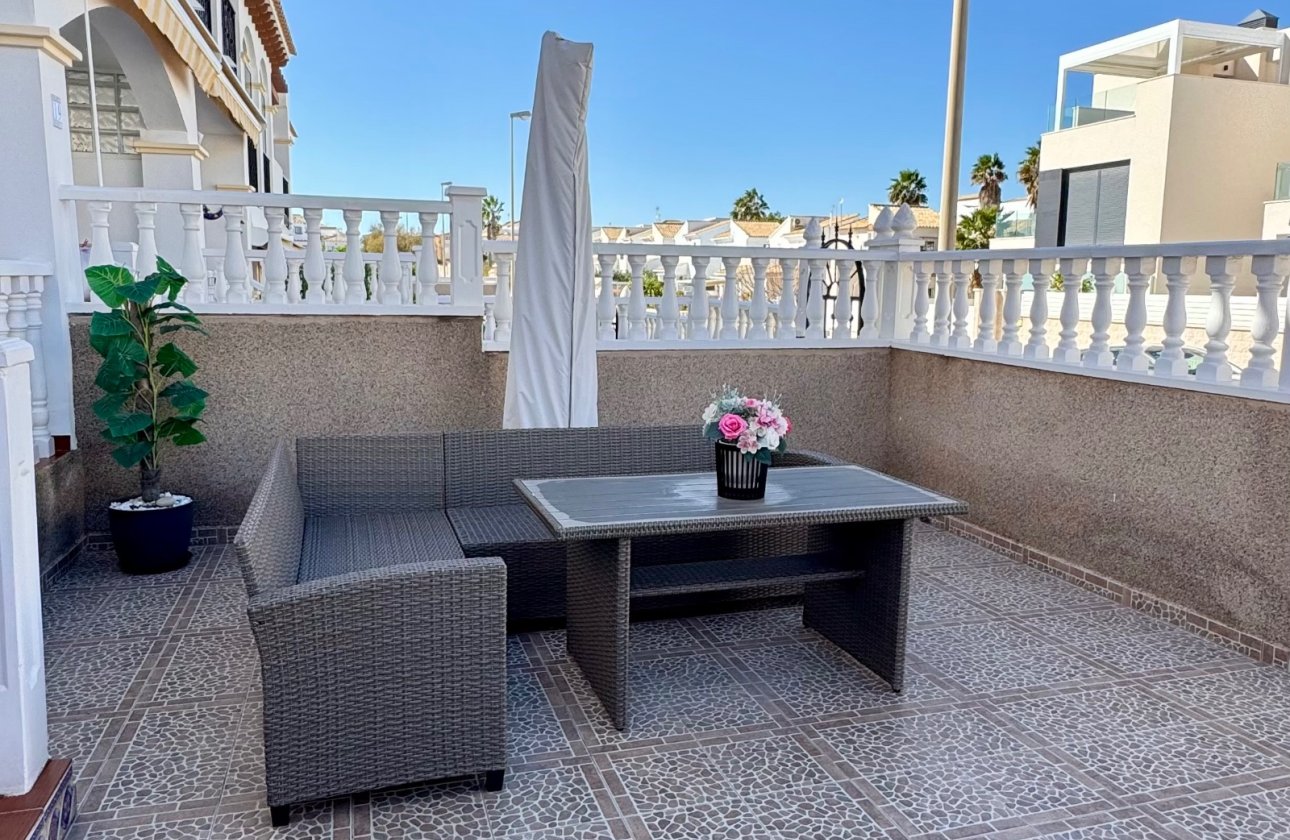 Resale - Apartment -
Orihuela Costa - La Ciñuelica