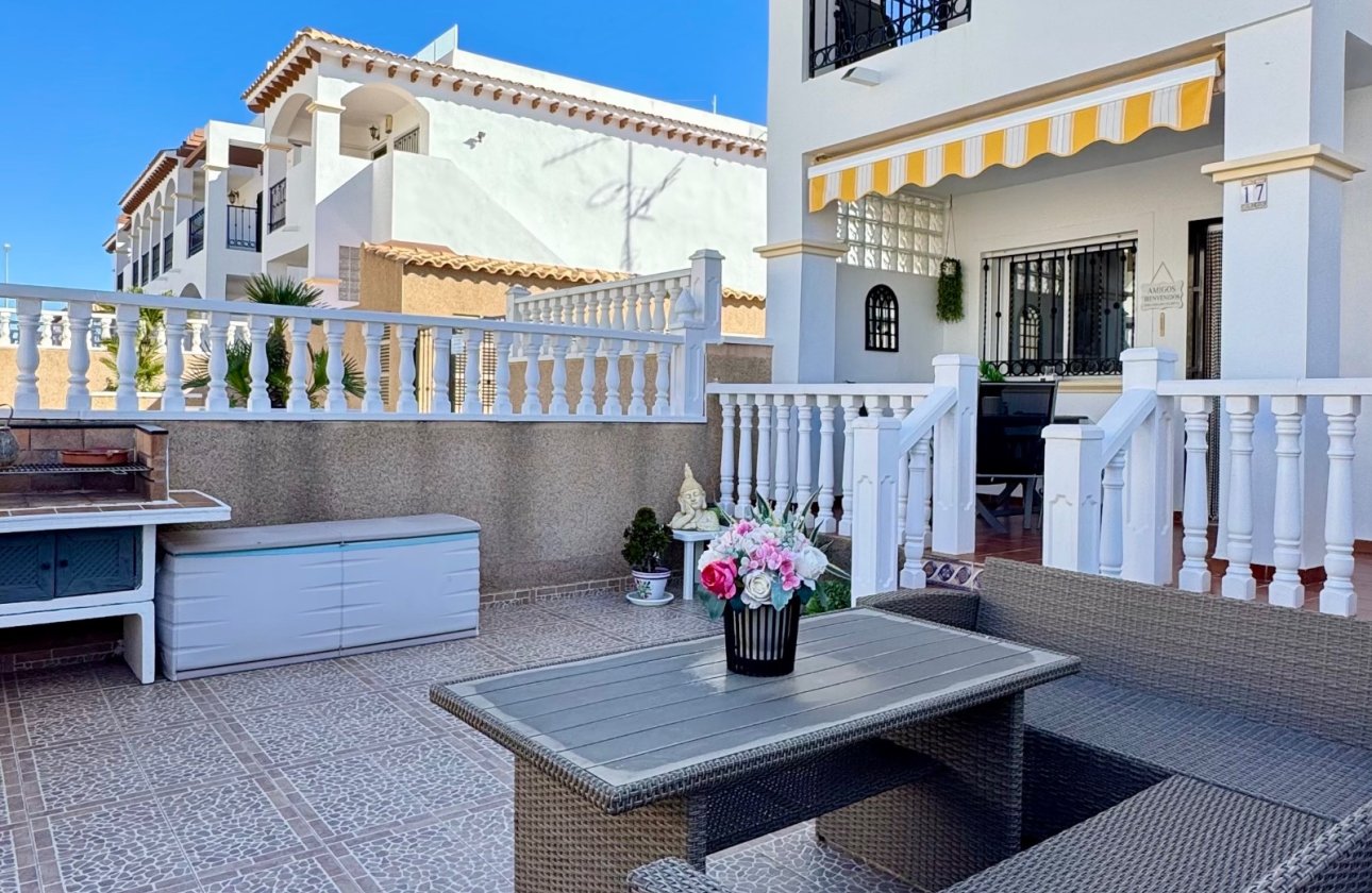 Resale - Apartment -
Orihuela Costa - La Ciñuelica