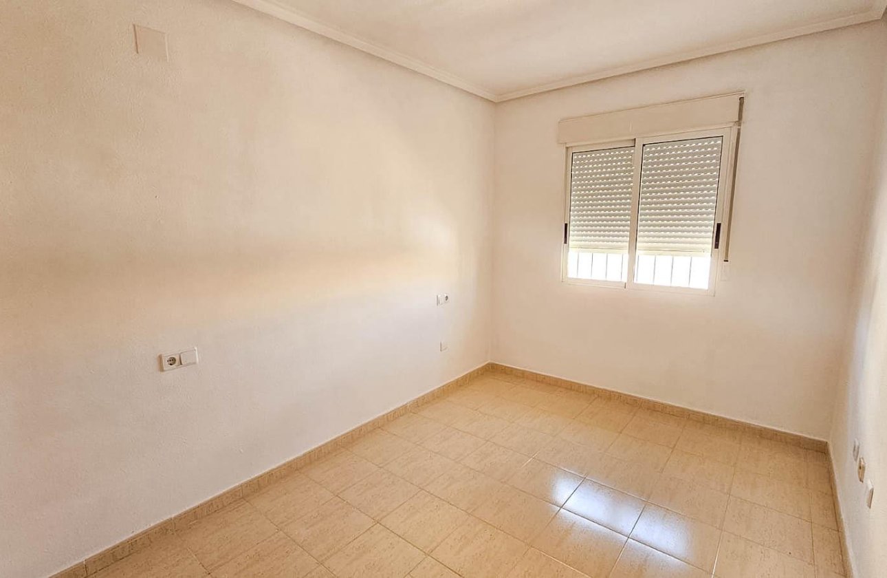 Resale - Apartment -
Orihuela Costa - La Florida