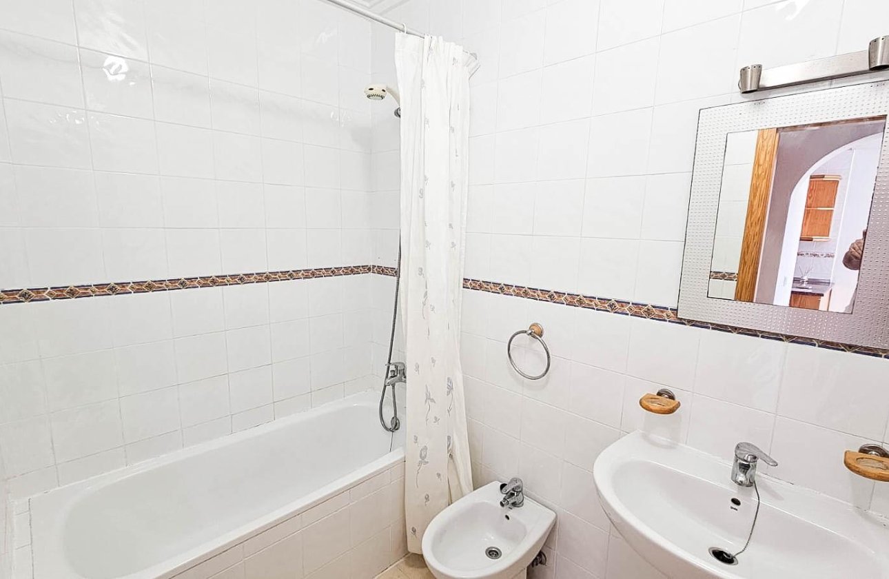 Resale - Apartment -
Orihuela Costa - La Florida