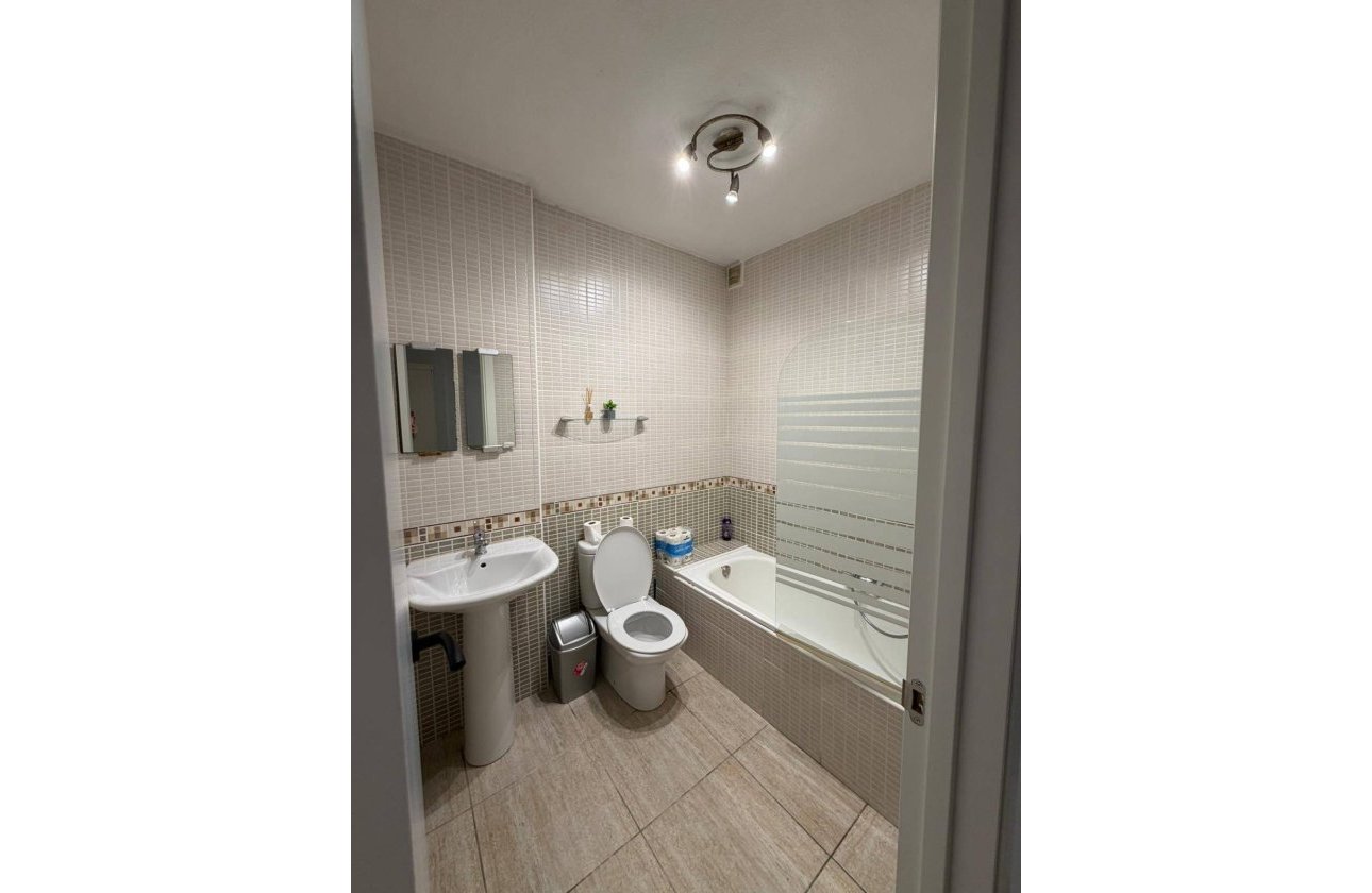 Resale - Apartment -
Orihuela Costa - La Regia