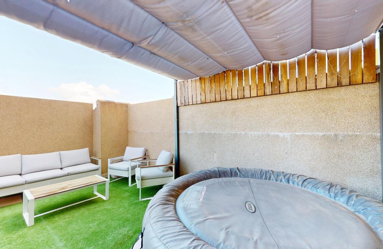 Resale - Apartment -
Orihuela Costa - La Zenia