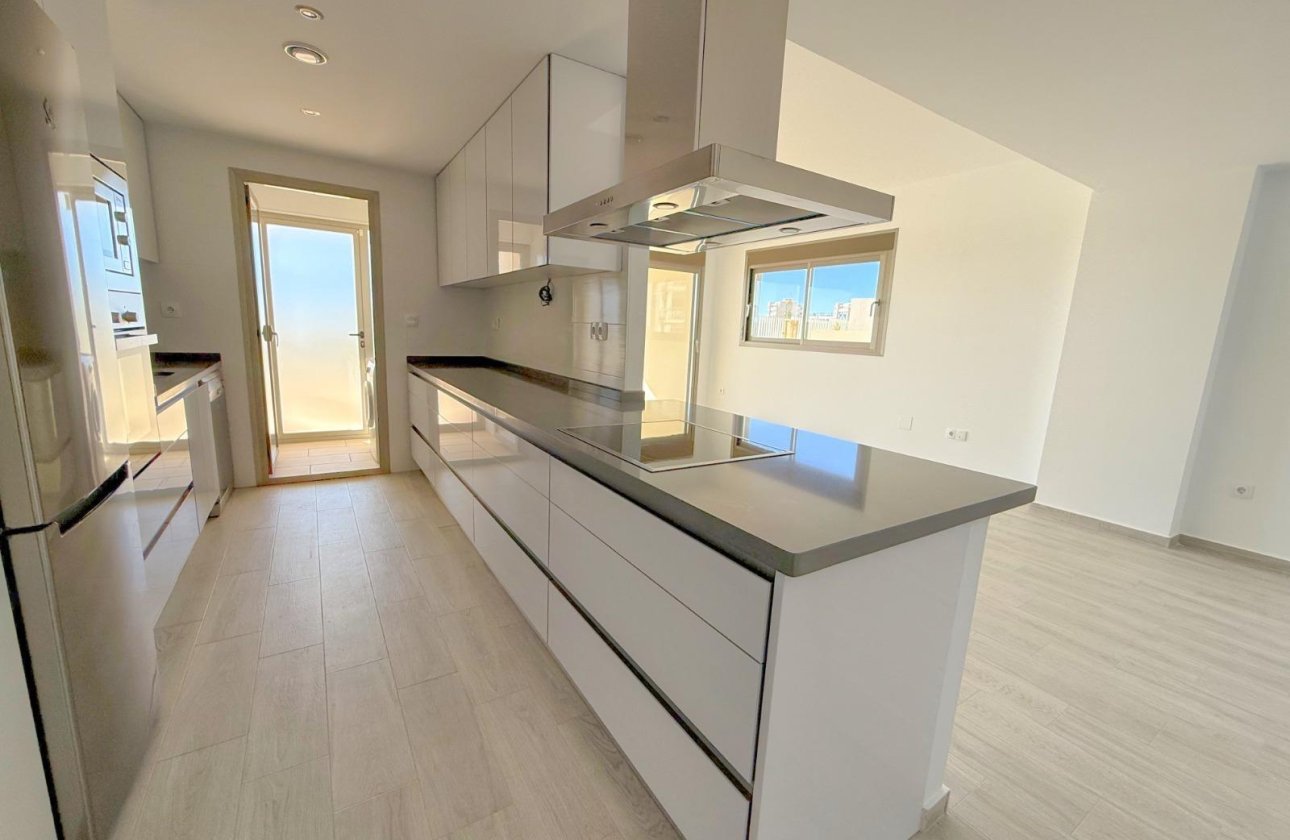 Resale - Apartment -
Orihuela Costa - La Zenia