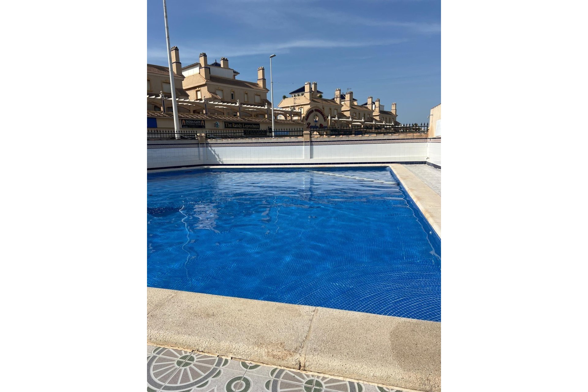Resale - Apartment -
Orihuela Costa - La Zenia