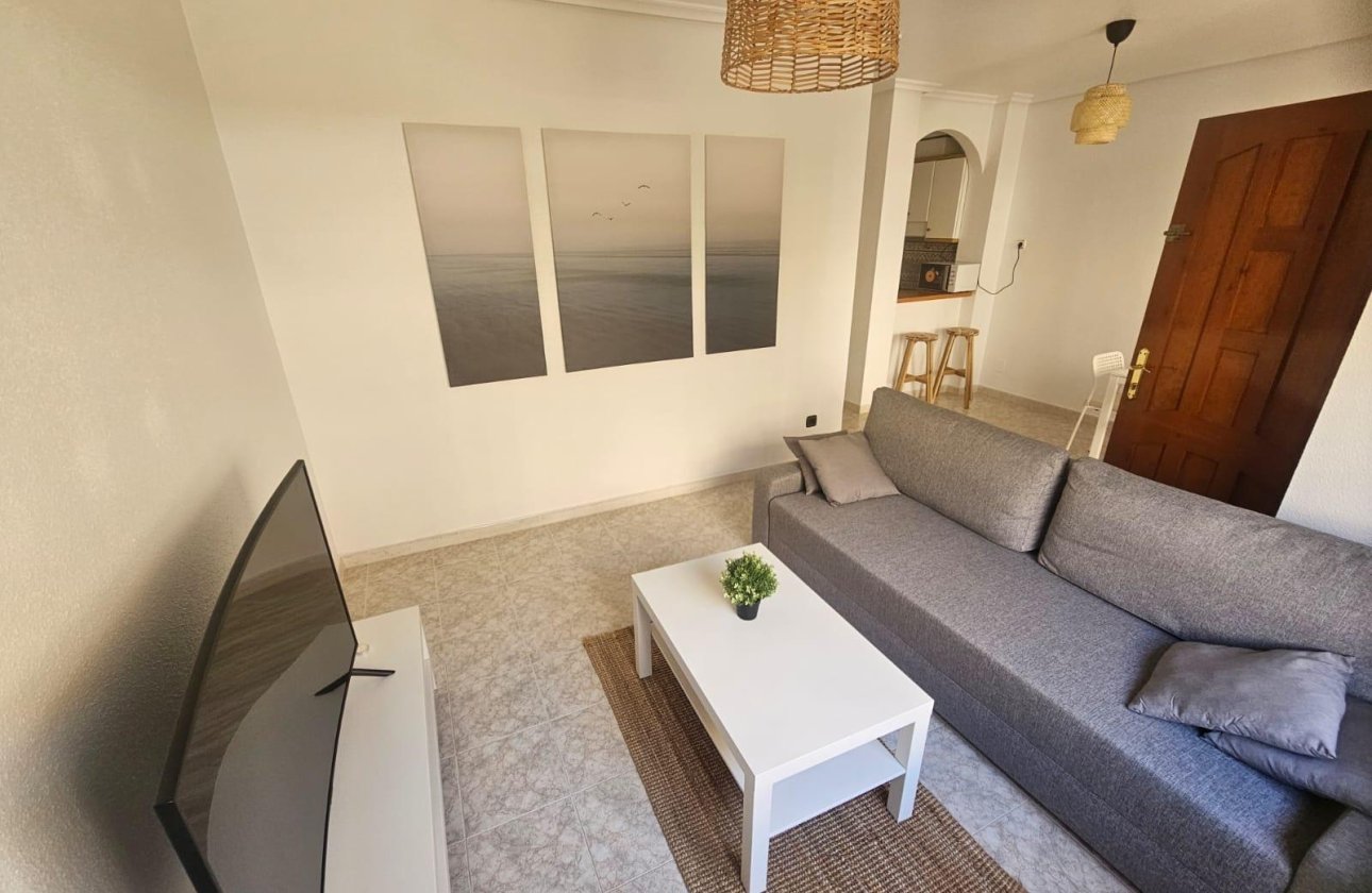 Resale - Apartment -
Orihuela Costa - La Zenia