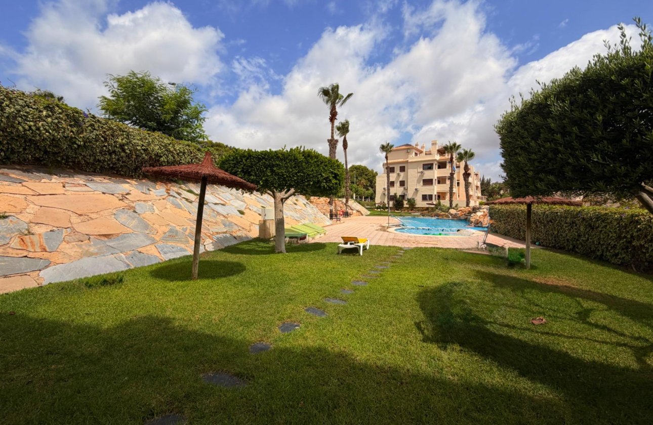 Resale - Apartment -
Orihuela Costa - Las Ramblas