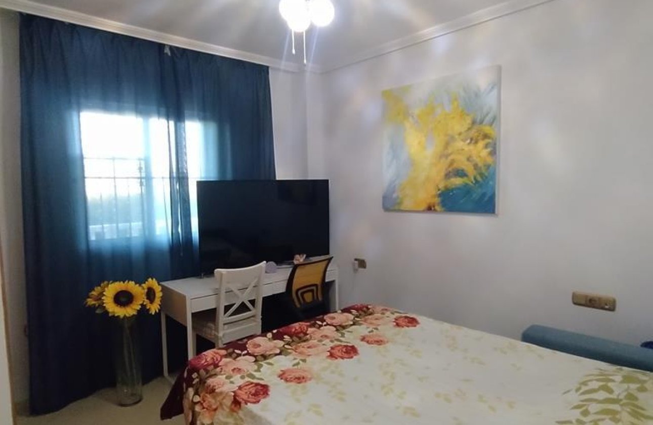 Resale - Apartment -
Orihuela Costa - LOMAS CABO ROIG