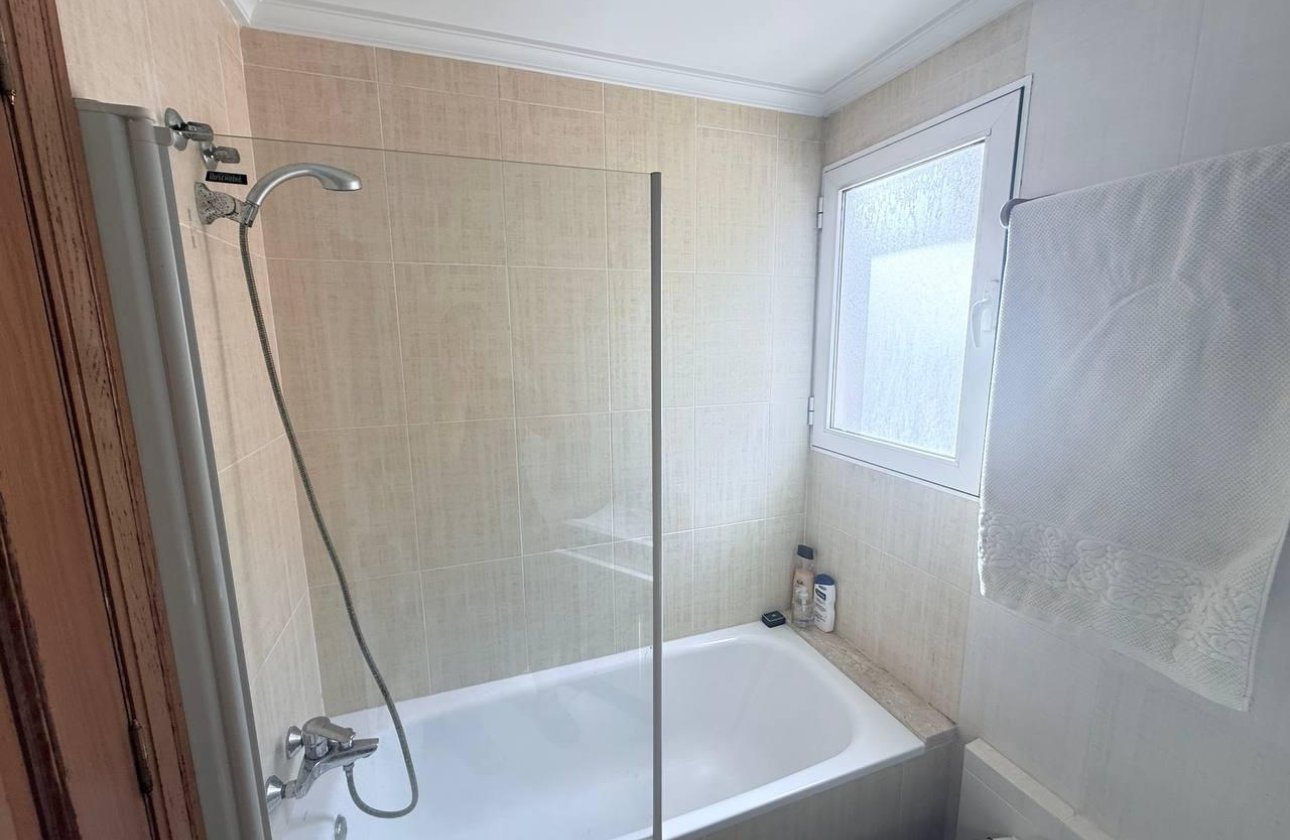 Resale - Apartment -
Orihuela Costa - Lomas de Cabo Roig