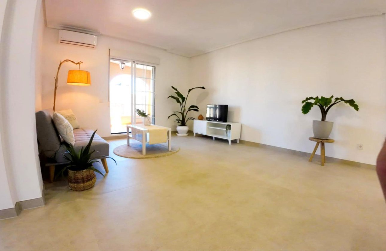 Resale - Apartment -
Orihuela Costa - Lomas de Cabo Roig