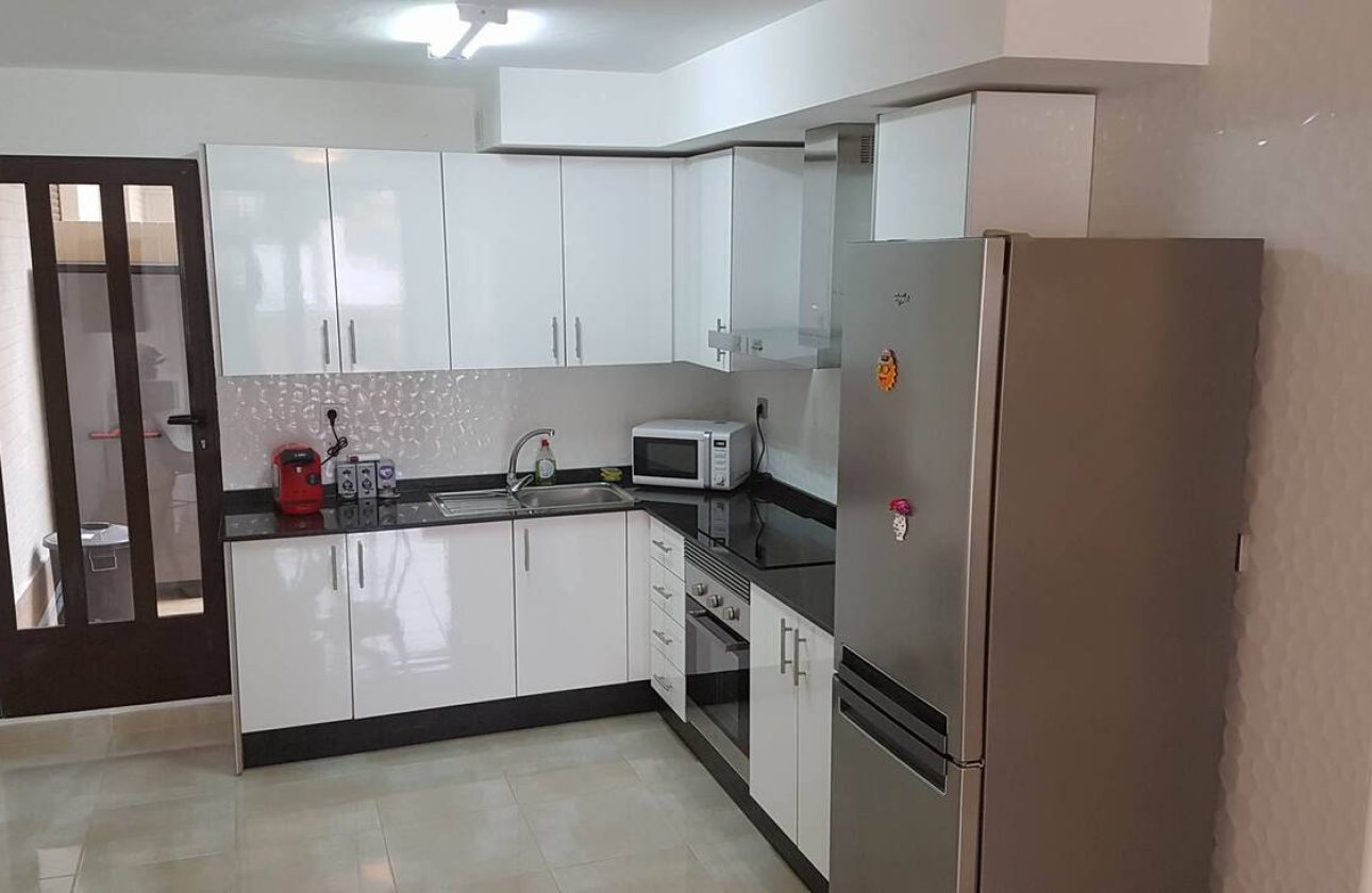 Resale - Apartment -
Orihuela Costa - Lomas de Cabo Roig