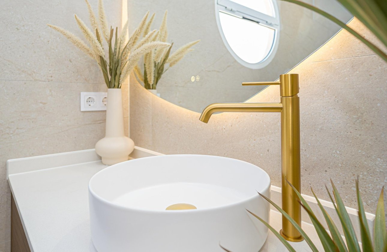 Resale - Apartment -
Orihuela Costa - Lomas de Cabo Roig