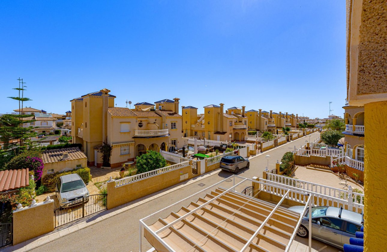 Resale - Apartment -
Orihuela Costa - Lomas de Cabo Roig