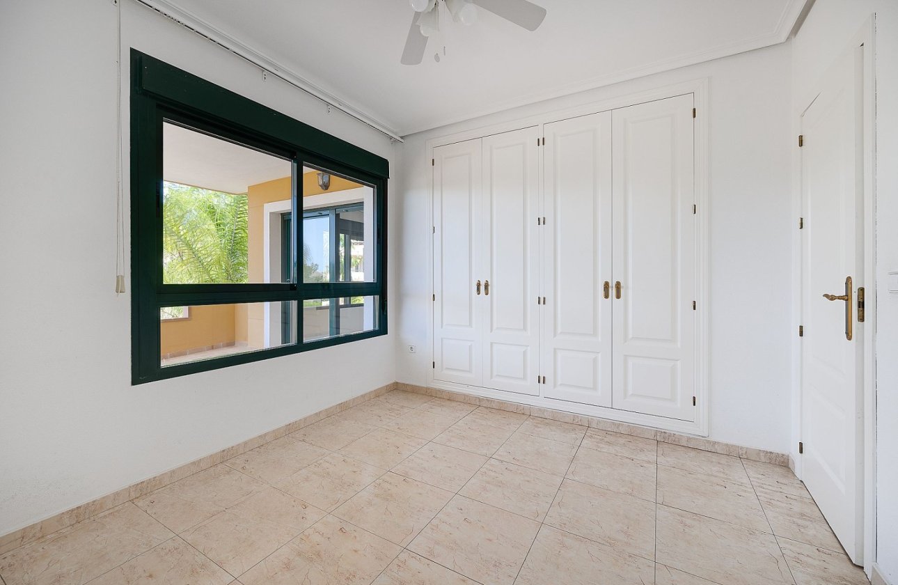 Resale - Apartment -
Orihuela Costa - Lomas de Campoamor