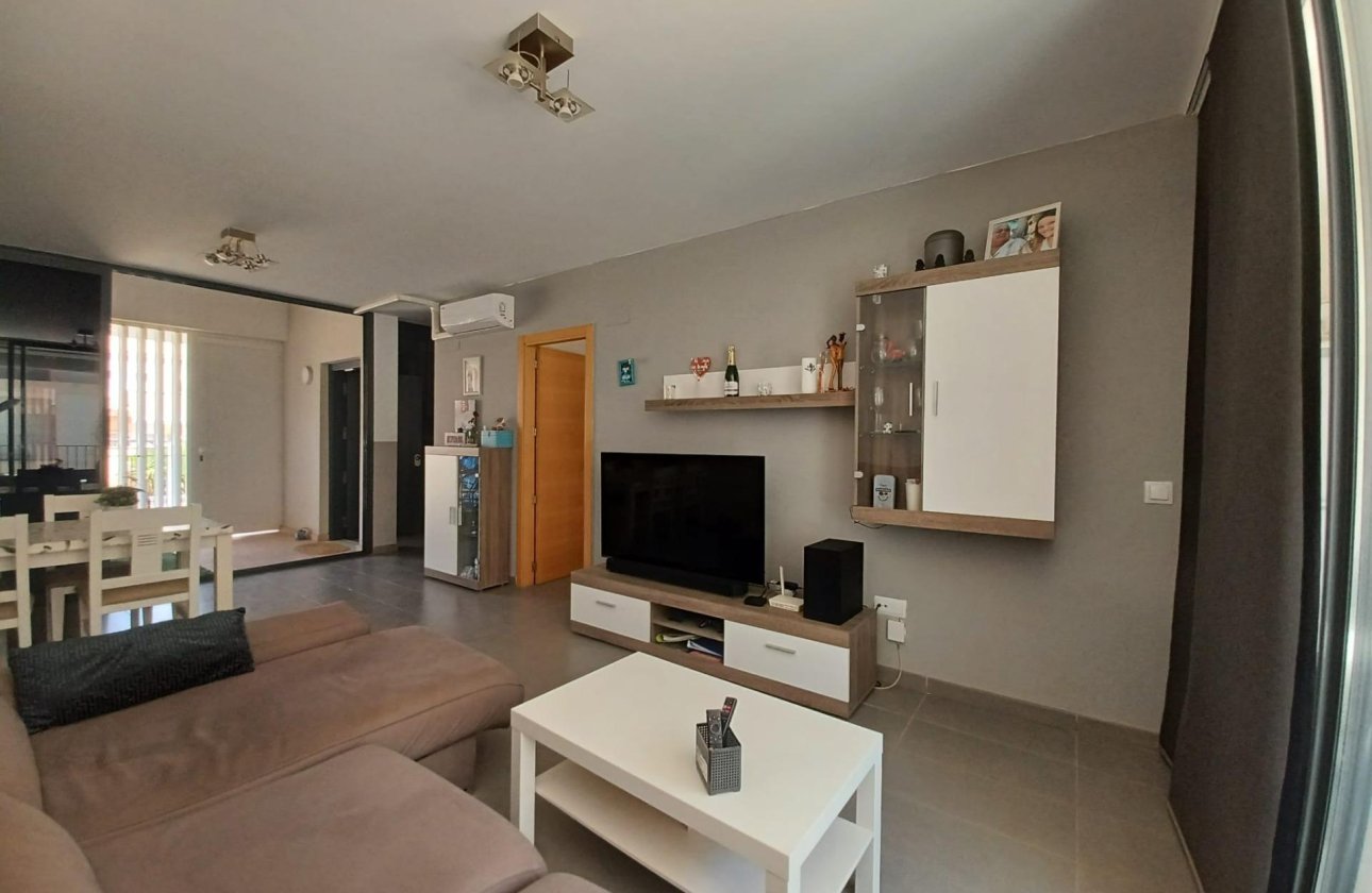 Resale - Apartment -
Orihuela Costa - Los Dolses