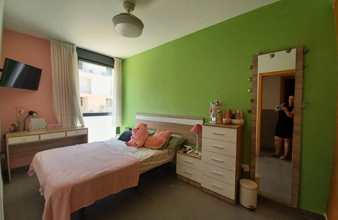 Resale - Apartment -
Orihuela Costa - Los Dolses