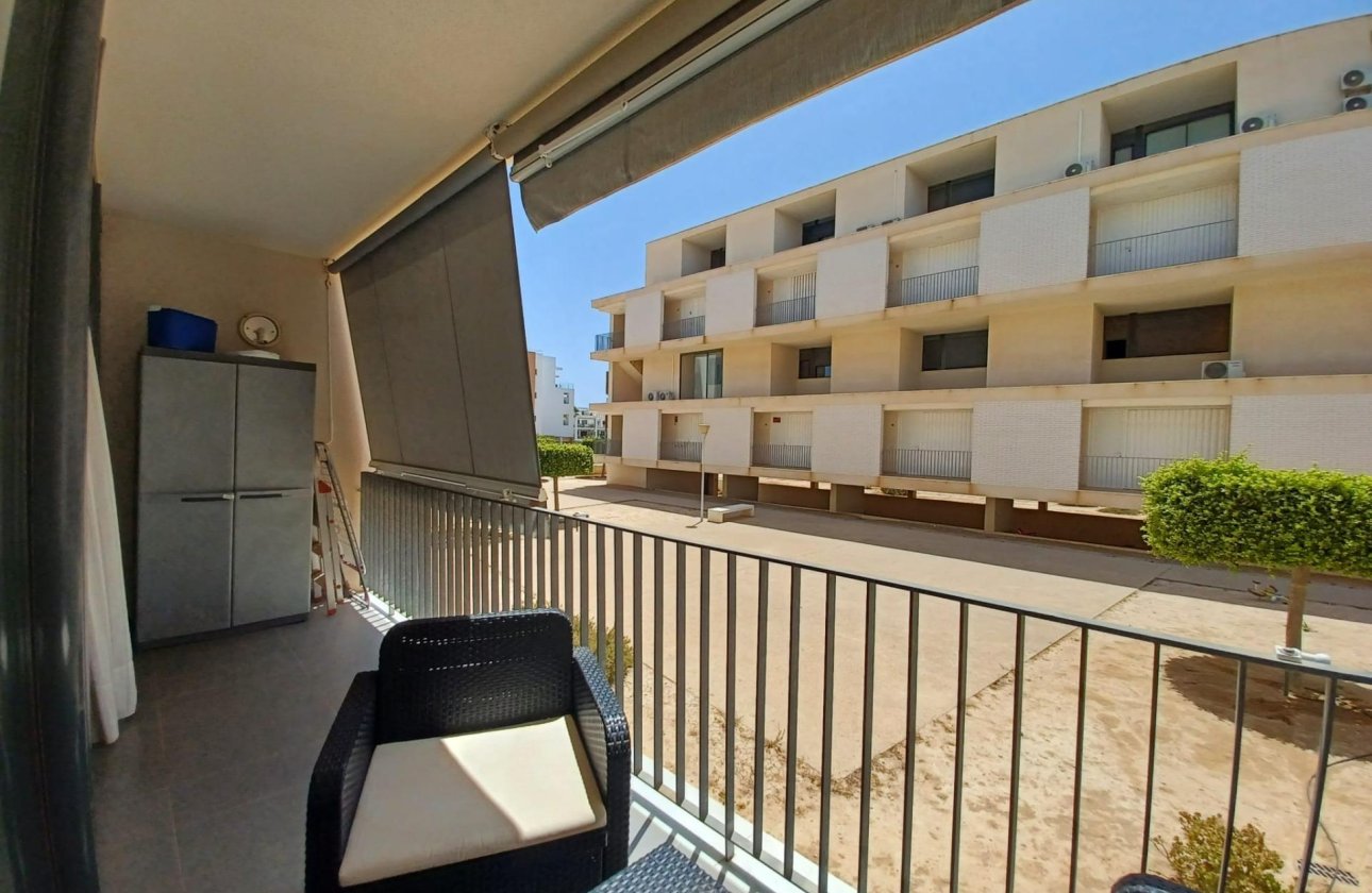 Resale - Apartment -
Orihuela Costa - Los Dolses