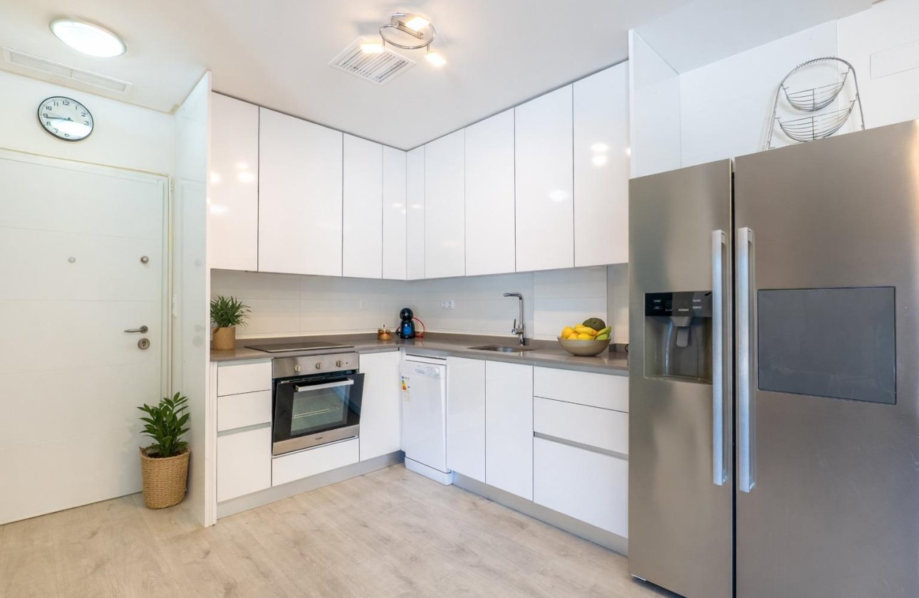 Resale - Apartment -
Orihuela Costa - Los Dolses