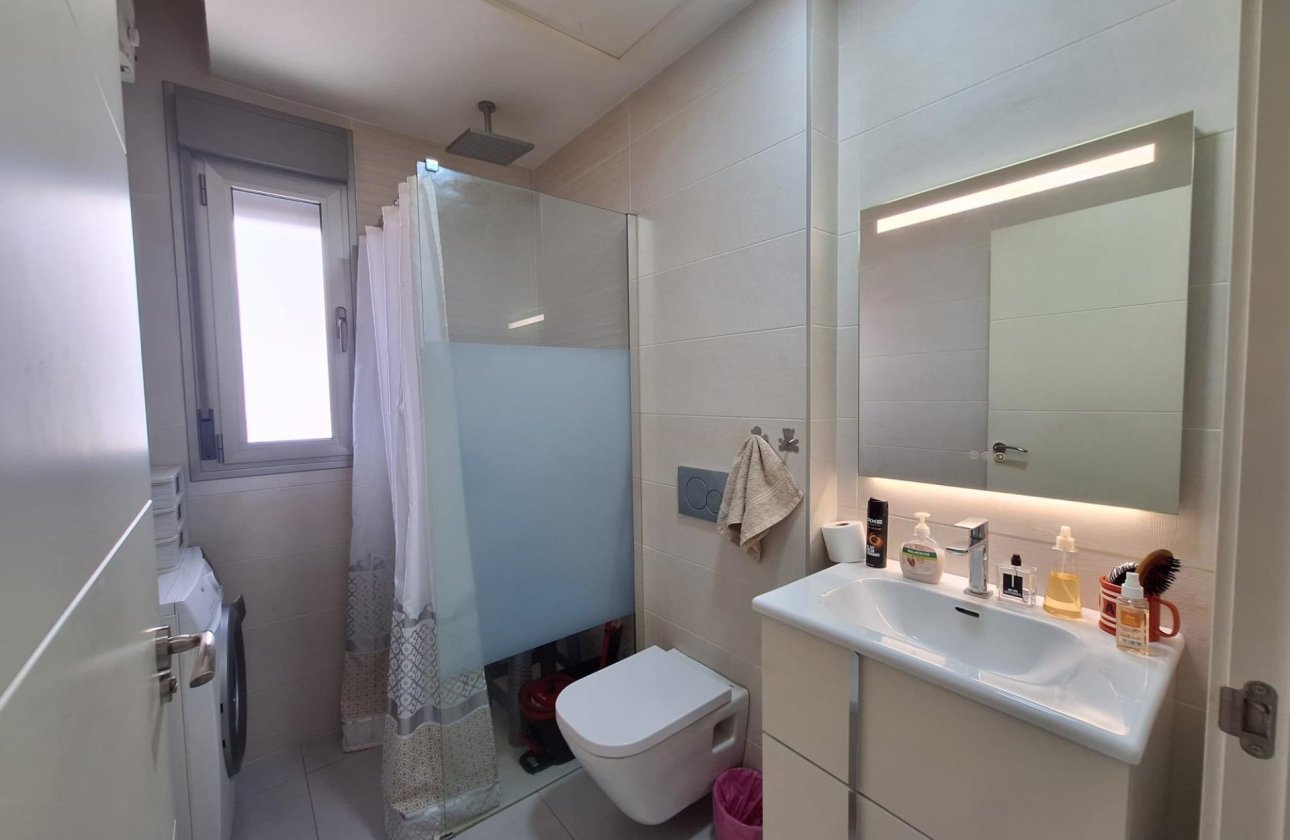 Resale - Apartment -
Orihuela Costa - Los Dolses
