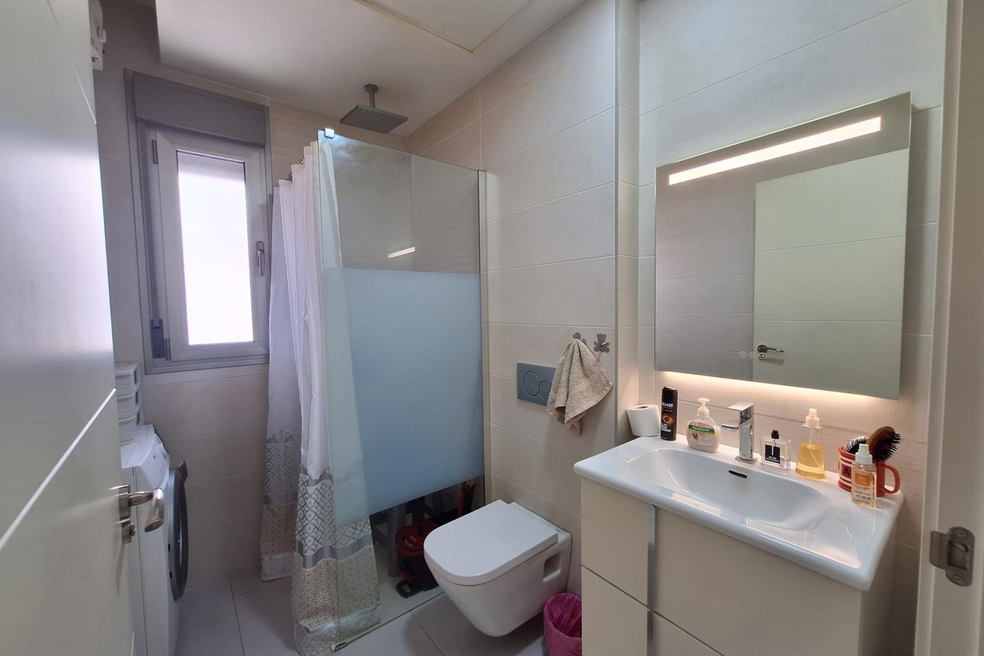 Resale - Apartment -
Orihuela Costa - Los Dolses